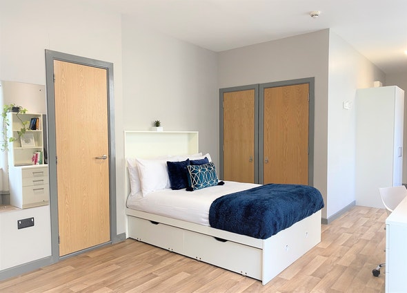  Studio Platinum Plus  -  John Bell House Roost  - Gallery -  2