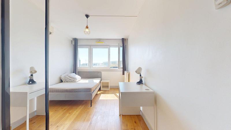 Room - Colocation meublée de 110.0m2 - 640€ - Rosny-sous-Bois - Gallery - 9