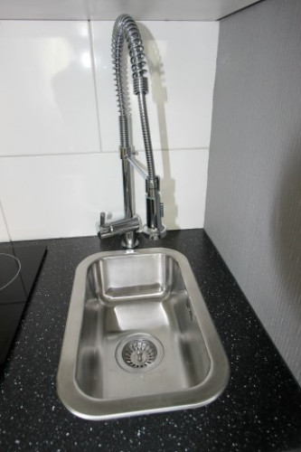 Fully Furnished Mini Studio Apartment in Karlsruhe - Gallery - 9