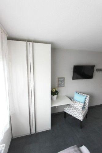 Fully Furnished Mini Studio Apartment in Karlsruhe - Gallery - 13