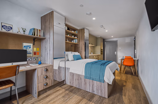  Platinum Studio  -  Canvas The Parade  - Gallery -  3