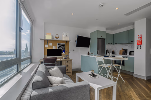 Loft Studio - Canvas The Parade - Gallery - 5