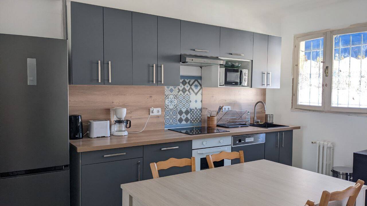  Private Room In A Flatshare  -  68m² Private room in a flatshare for 3 people  - Gallery -  5