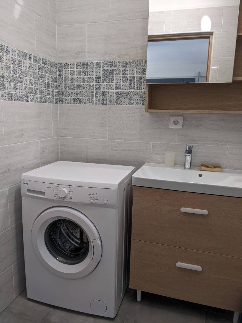  Private Room In A Flatshare  -  68m² Private room in a flatshare for 3 people  - Gallery -  6