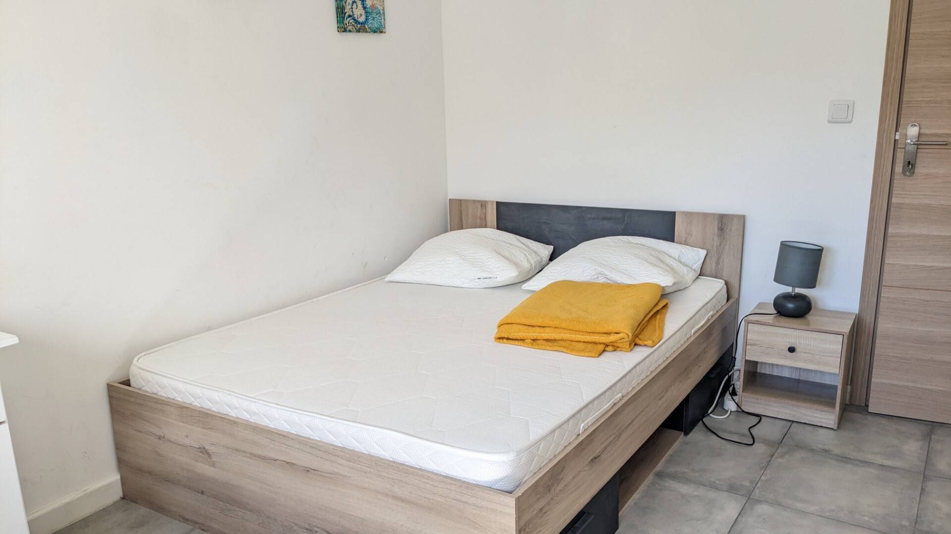 Private Room In A Flatshare - 68m² Private room in a flatshare for 3 people - Gallery - 1