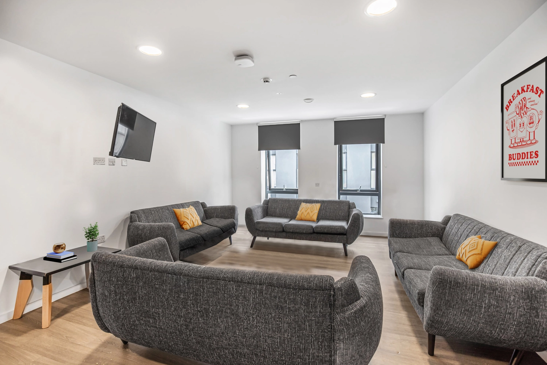  BRONZE EN SUITE  -  Canvas Bristol  - Gallery -  4