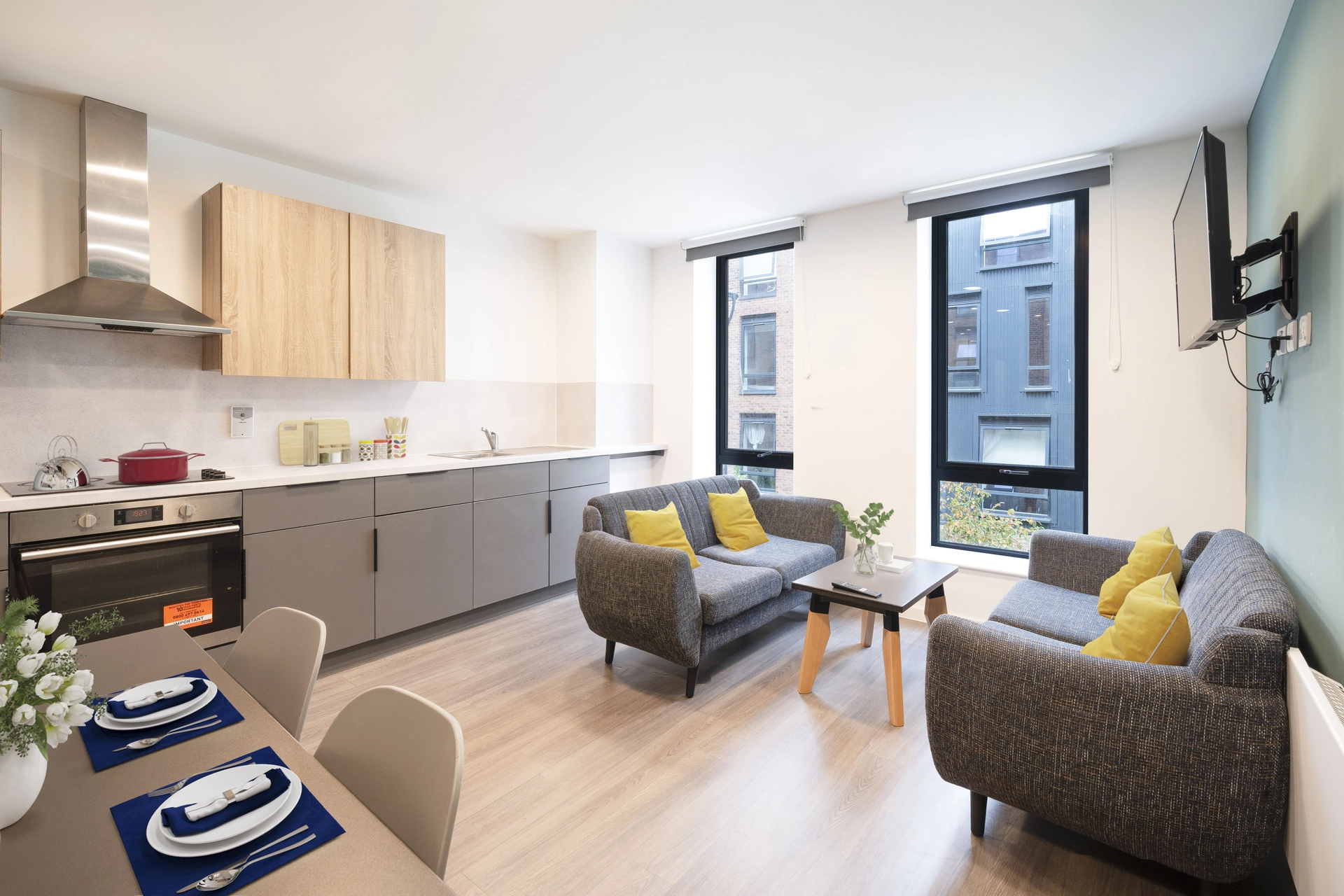 SILVER EN SUITE - Canvas Bristol - Gallery - 2