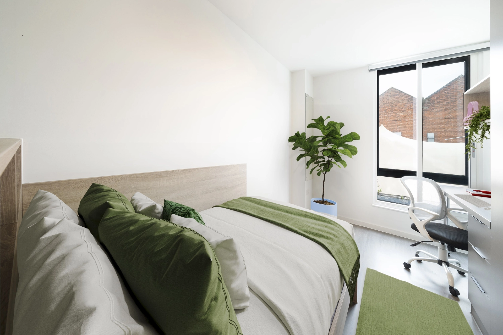 GOLD EN SUITE - Canvas Bristol - Gallery - 4