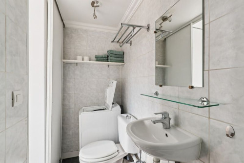 Jules Joffrin / rue Mont Cenisghbours