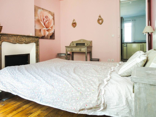 Marais / rue de Turenne (84)