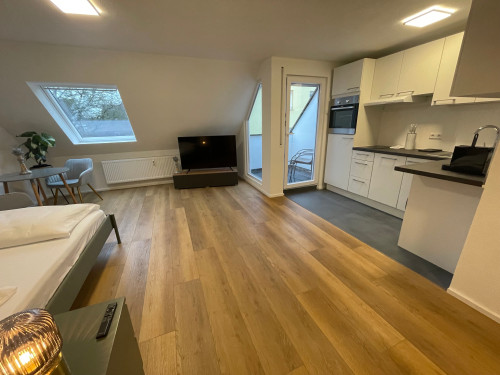 Brand new Studio Apartment with balcony in S-Möhringen