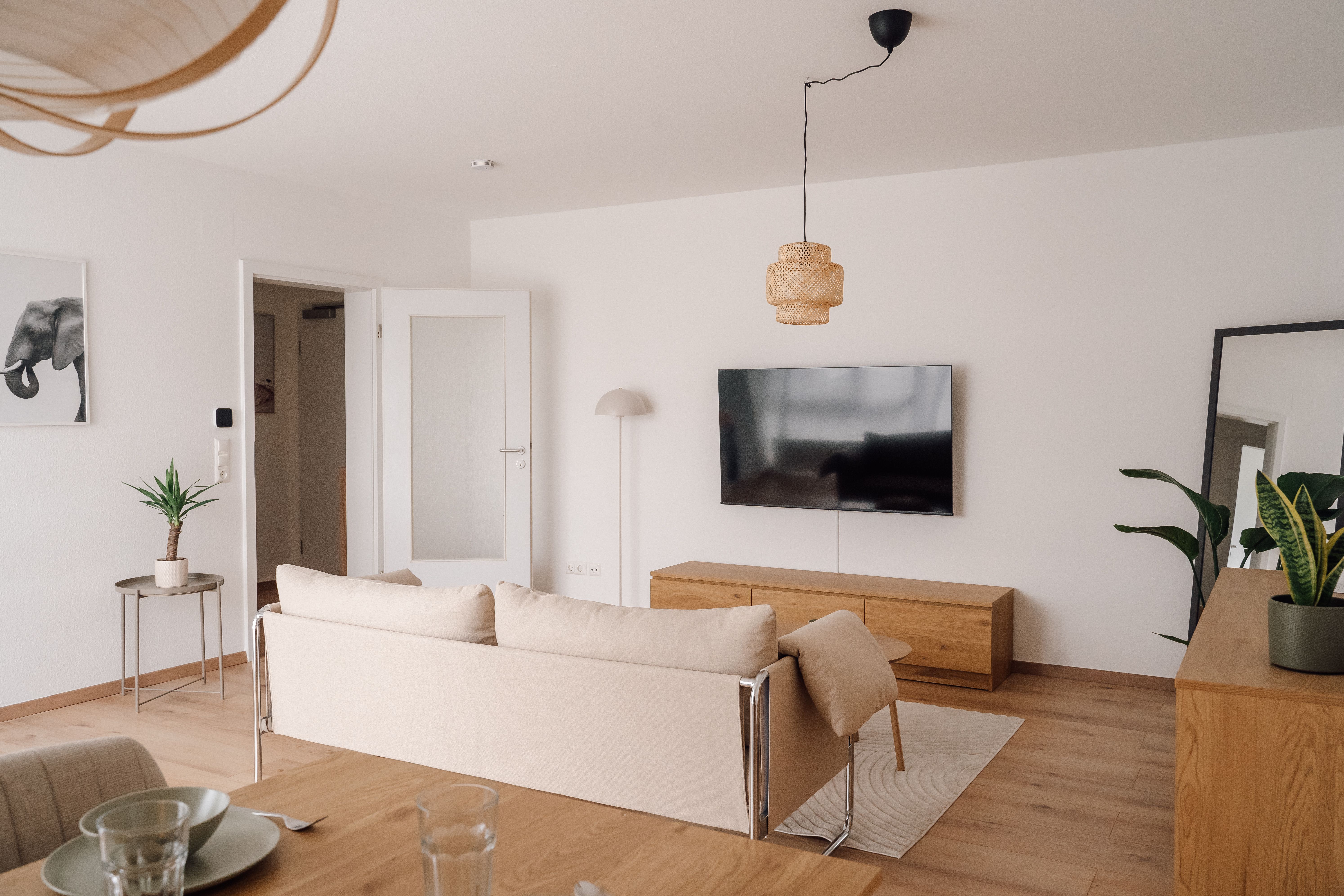 Bright 54 M² 1-Bedroom Flat With Balcony And Parking — 5 Min To Hauptbahnhof - 25
