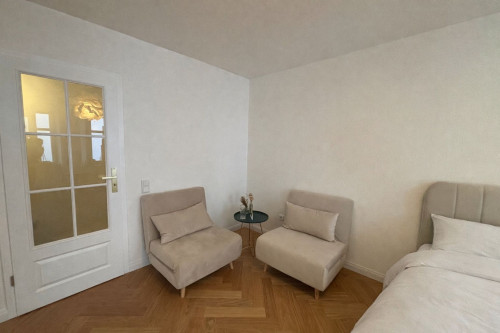 Historic charm meets modern luxury – live in the heart of the city - Gallery - 27