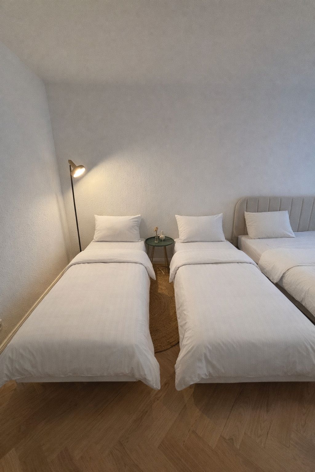 Historic Charm Meets Modern Luxury – Live In The Heart Of The City - 12