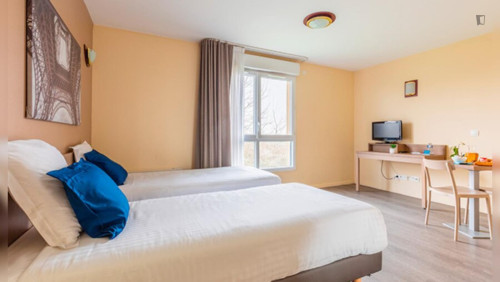 Sublime studio in Magny-les-Hameaux