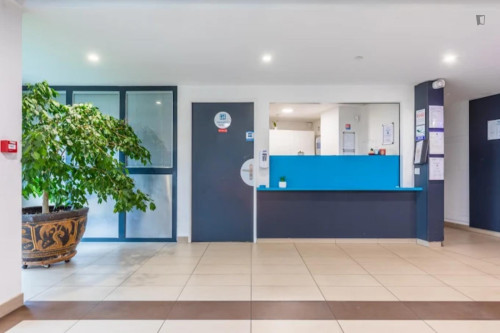 Excellent 1-bedroom apartment in Magny-les-Hameaux - Gallery - 7