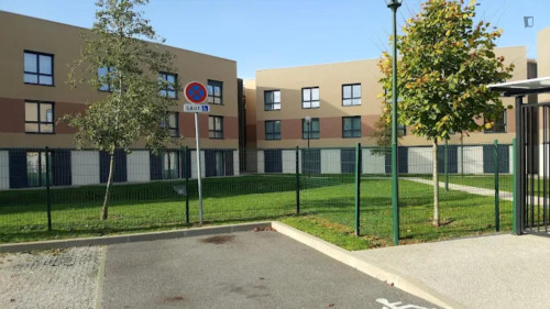 Excellent 1-bedroom apartment in Magny-les-Hameaux - Gallery - 15