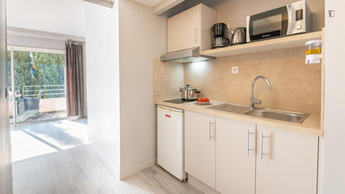 Excellent studio in Le Cannet
