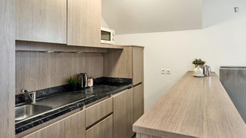 Homely 1-bedroom apartment in Roissy-en-France