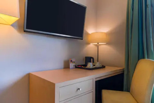Homely 1-bedroom apartment in Juvignac - Gallery - 17