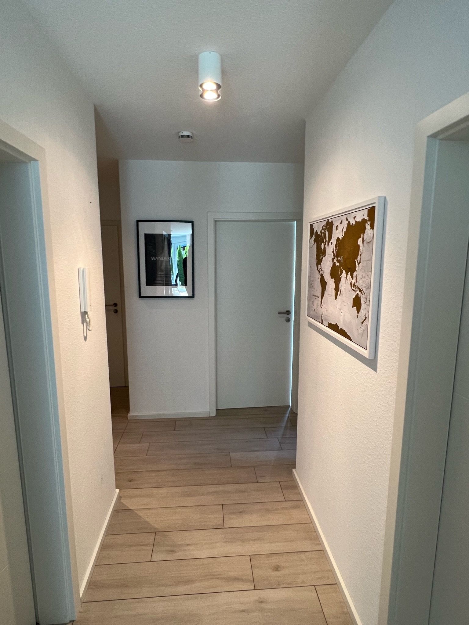  Comfortable Home With Terrace, Garden And Fiber Optic Internet In A Quiet Location Near The Lake And  -  Comfortable home with terrace, garden and fiber optic internet in a quiet location near the lake and forest  - Gallery -  12