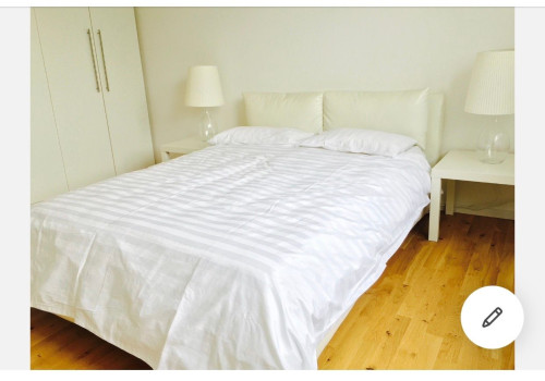 3 double bed flat near Alexanderplatz Mitte