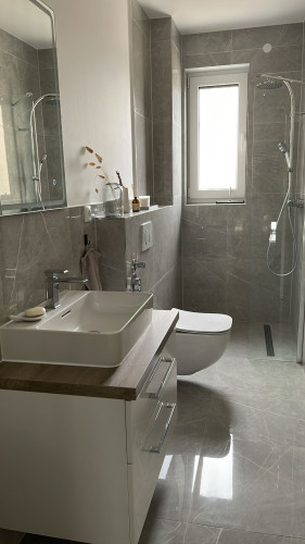 Large Stylish Apartment With Balcony And Two Bathrooms In Braunschweig