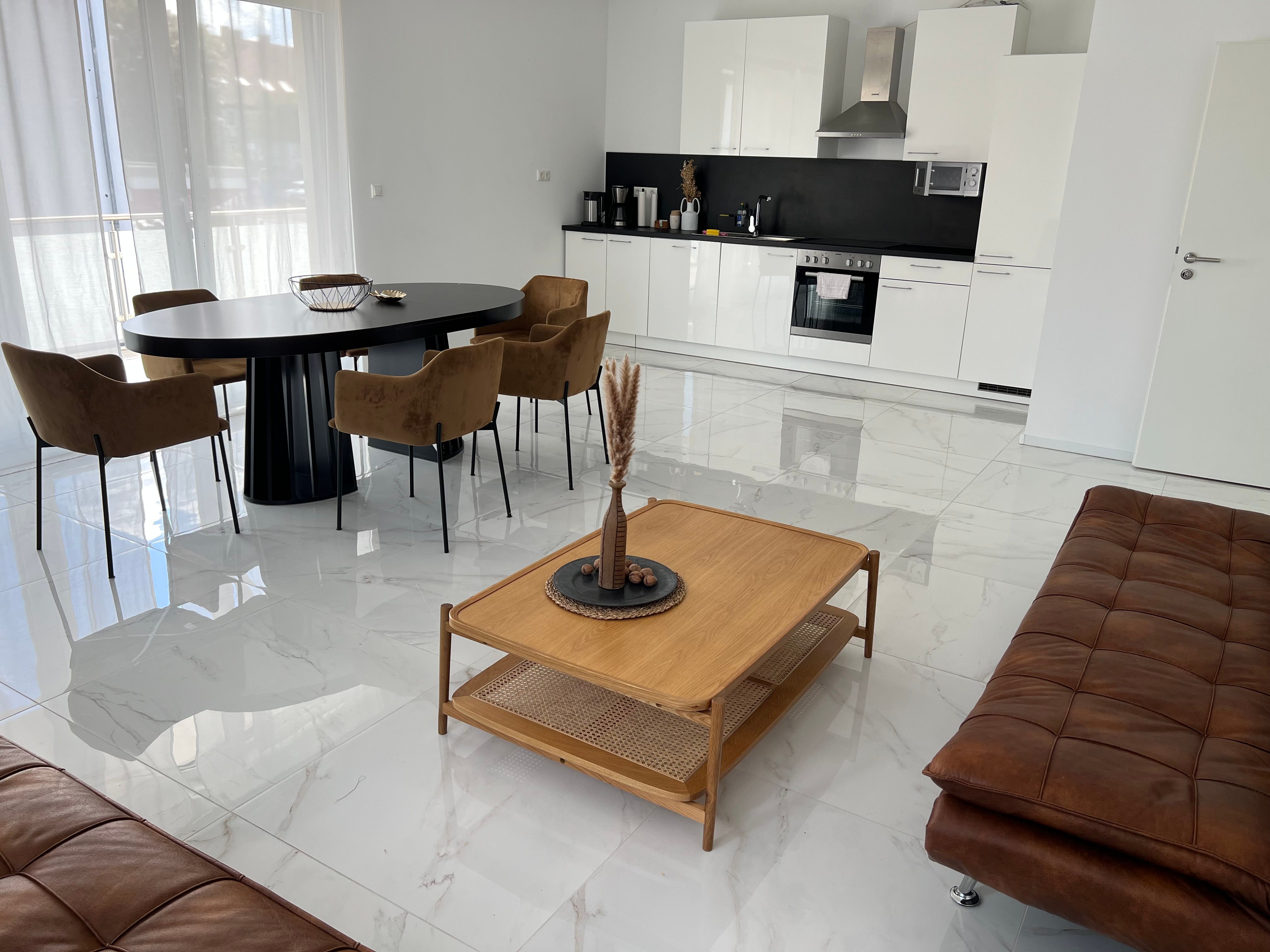 Large Stylish Apartment With Balcony And Two Bathrooms In Braunschweig - Large Stylish Apartment With Balcony And Two Bathrooms In Braunschweig - Gallery - 16