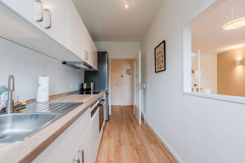 Move in & Feel at Home: High-quality Furnished Apartment with Idyllic Balcony in Berlin