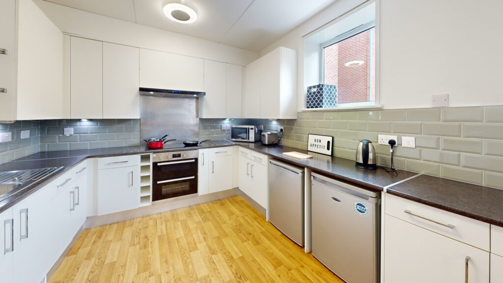 Ensuite - 3