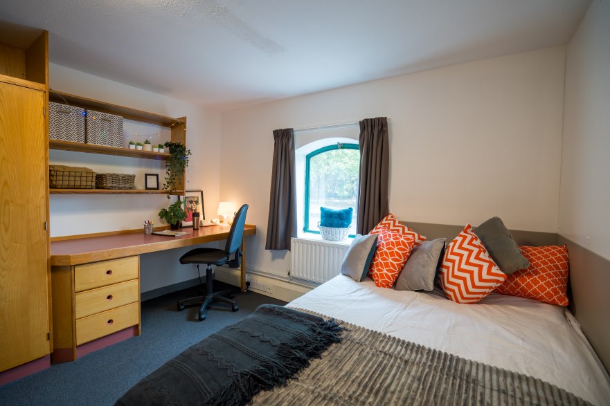  Enhanced Standard Shared  -  The Maltings  - Gallery -  1