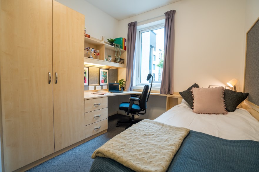  Standard Ensuite  -  New Hall  - Gallery -  1