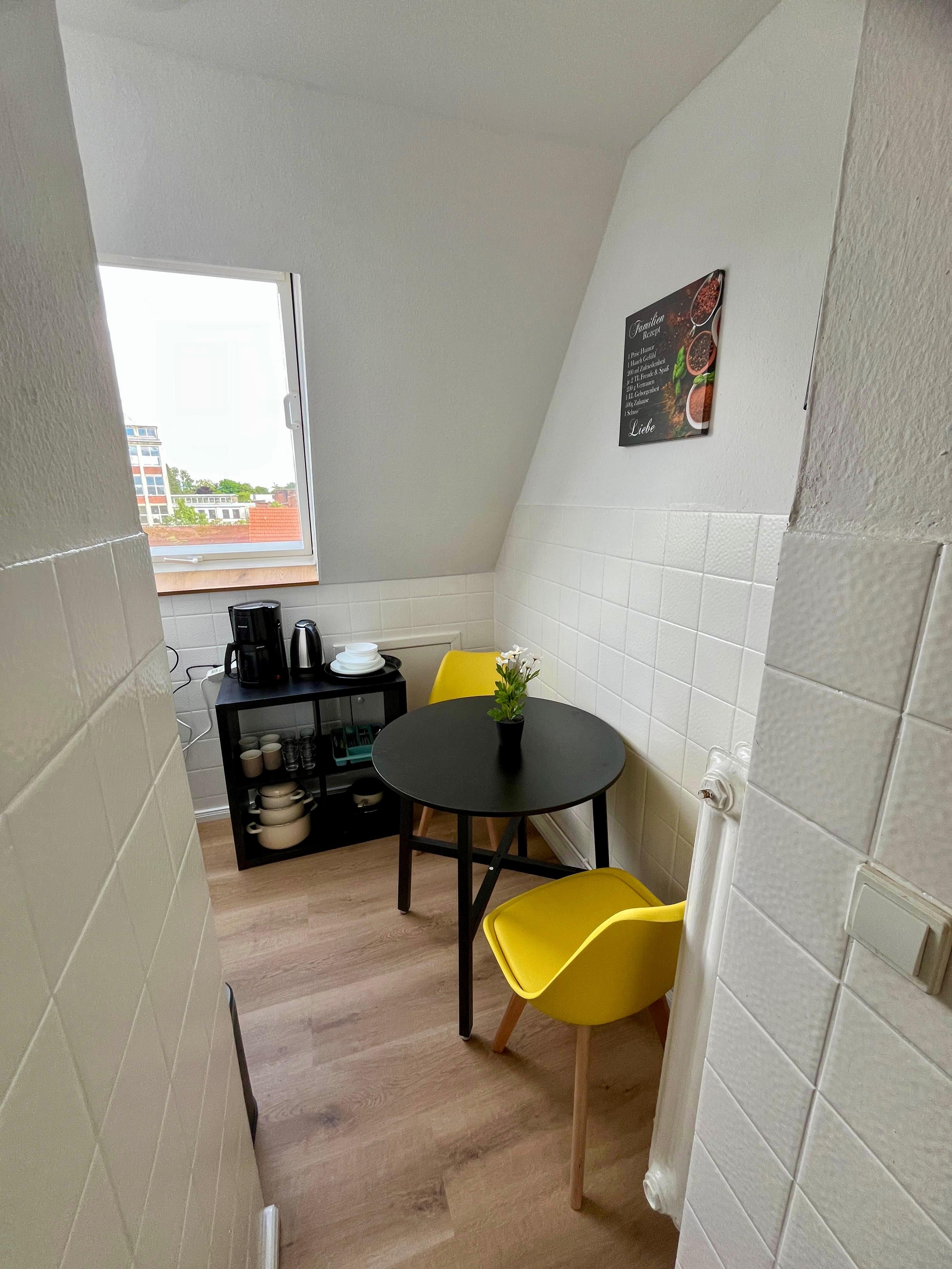  Modern, Fashionable Apartment In Neumünster  -  Modern, fashionable apartment in Neumünster  - Gallery -  3