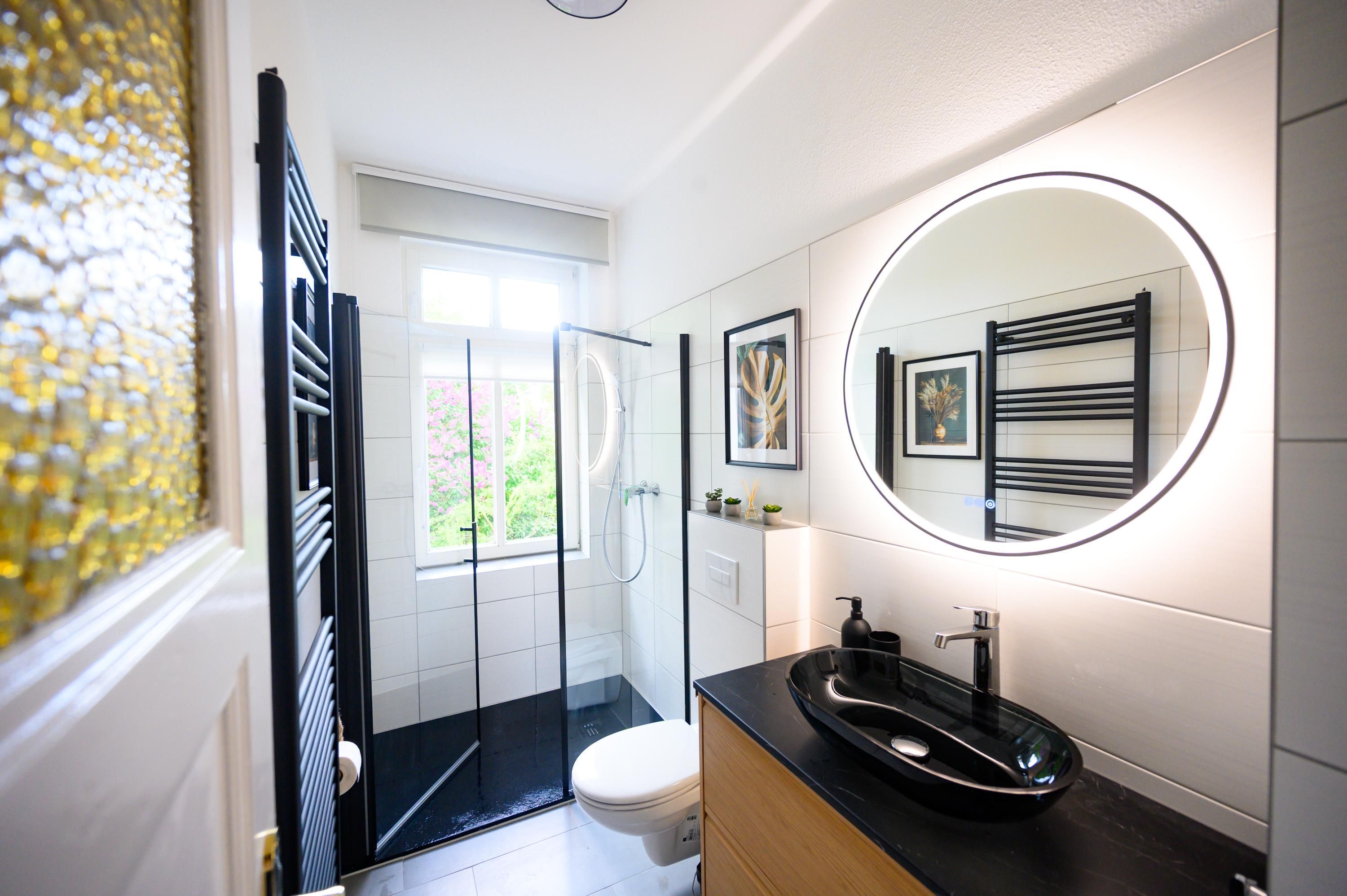 Modern Furnished Apartment Near The Alter Strom Warnemünde – Ideal For Business Stays - 15