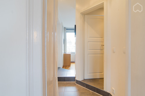 Charming apartment close to park