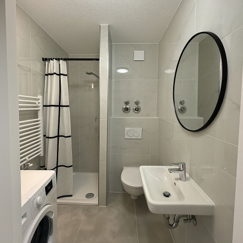 Premium Furnished City Center Apartment in Mannheim T6 – 53 sqm, Newly Renovated, Home Office & Free WiFi for up to 3 people