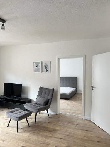 Premium Furnished City Center Apartment in Mannheim T6 – 53 sqm, Newly Renovated, Home Office & Free WiFi for up to 3 people - Gallery - 25