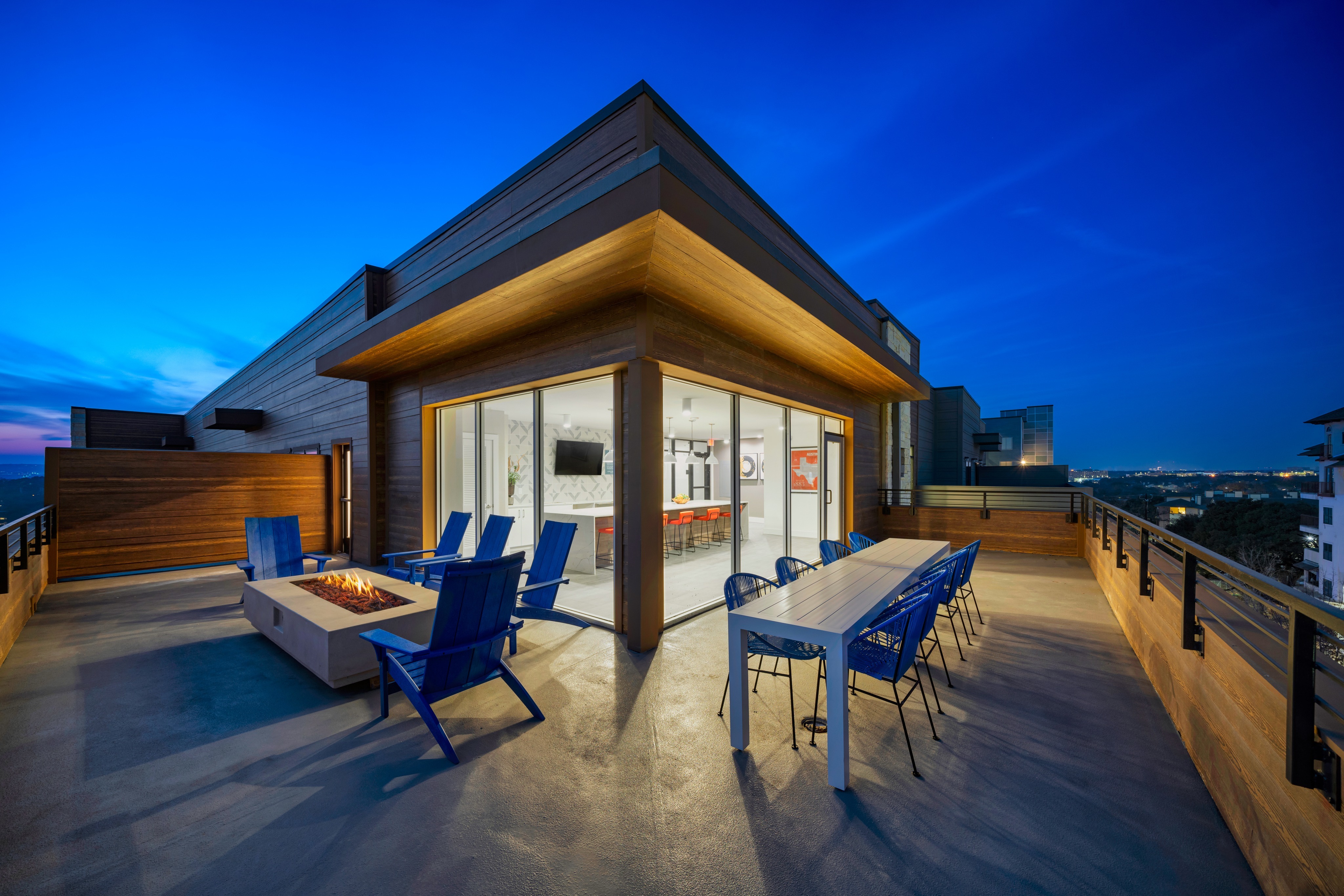 Noble 2500 | Student Housing