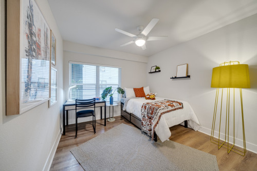 Noble 2500 | Student Housing - Gallery - 36
