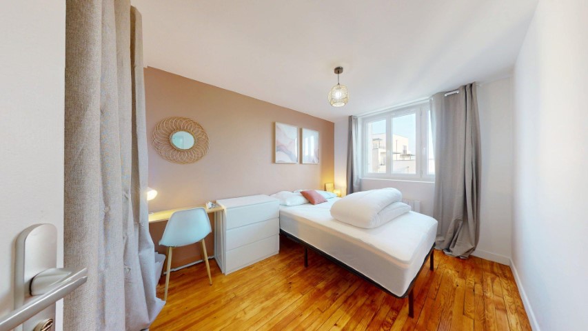 Furnished shared apartment of 61.0m2