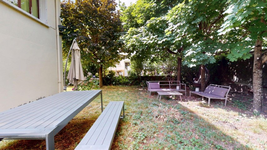 Furnished shared apartment of 115.89m2