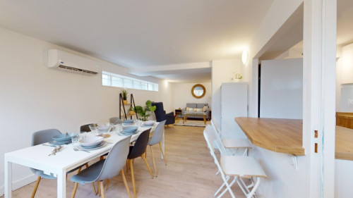 Furnished shared apartment of 115.89m2 - Gallery - 13