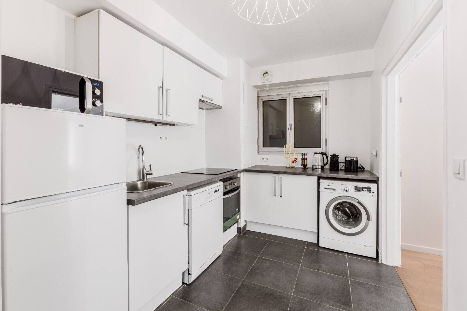  Fantastic Apartment In Quiet Street  -  Fantastic apartment in quiet street  - Gallery -  7