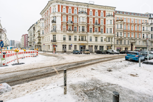 Furnished Private Studio with Terrace in Schöneberg (Motzstrassenkiez)