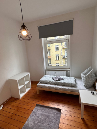 Charming & Modern 2-Room Apartment in Wiesbaden – Perfect for Expats