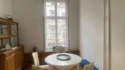 Exclusive 100m" apartment with antique furnishings in Bonn's historic old town - Gallery - 12