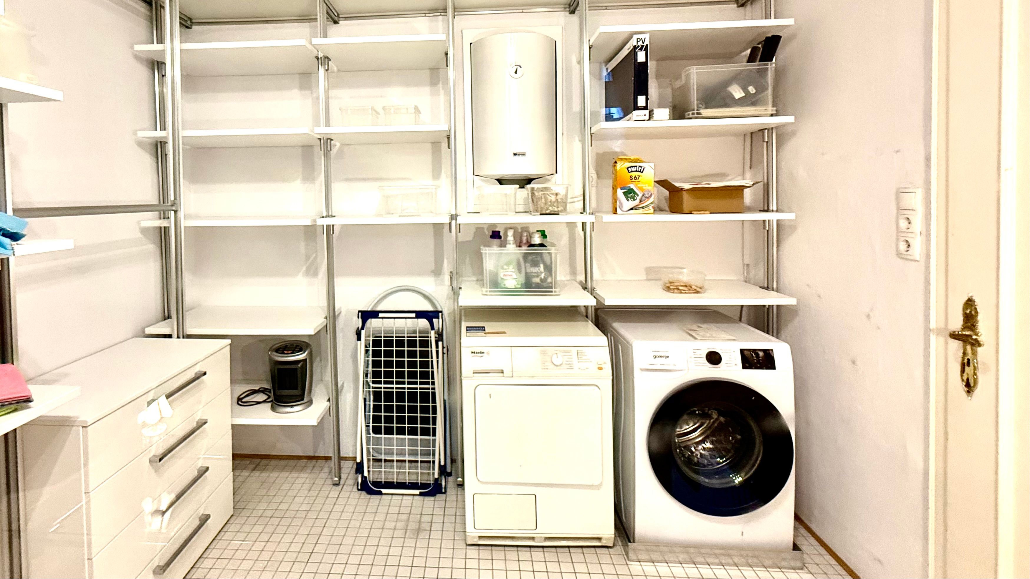 Exclusive 100m" Apartment With Antique Furnishings In Bonn's Historic Old Town - Exclusive 100m" apartment with antique furnishings in Bonn's historic old town - Gallery - 13