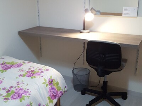 Comfortable Room in Central Malta - Gallery - 11