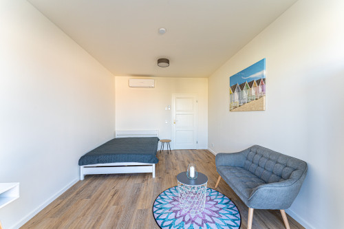 Enjoy epic feeling of living at the rooftop