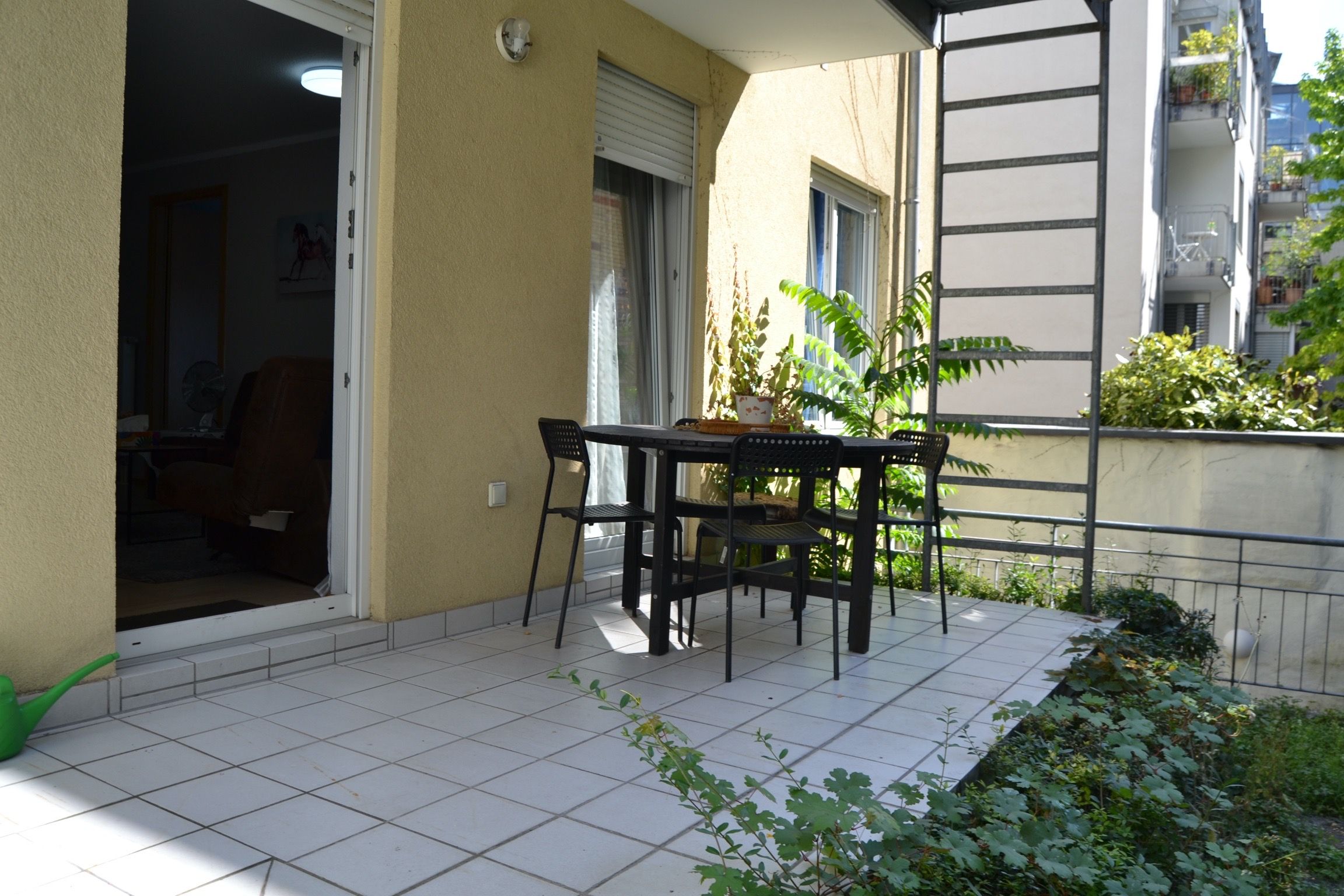 Zentral Stilvolle Zwei Zimmer Wohnung, Centrally Located, Stylish Two-Room Apartment - 26